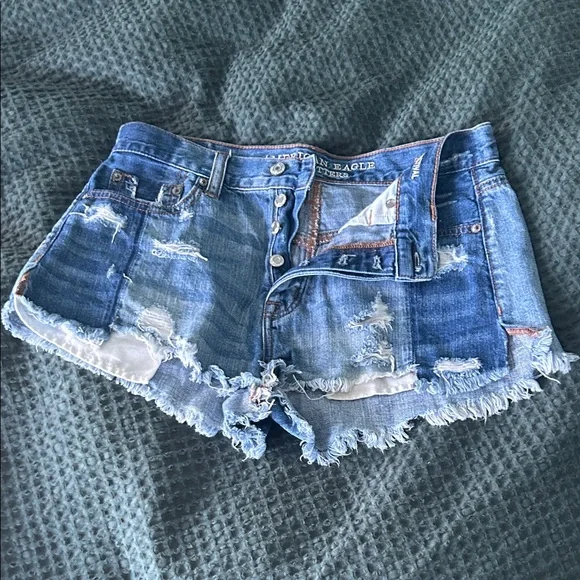 Vintage High Rise Festival Shorts - Picture 1 of 3